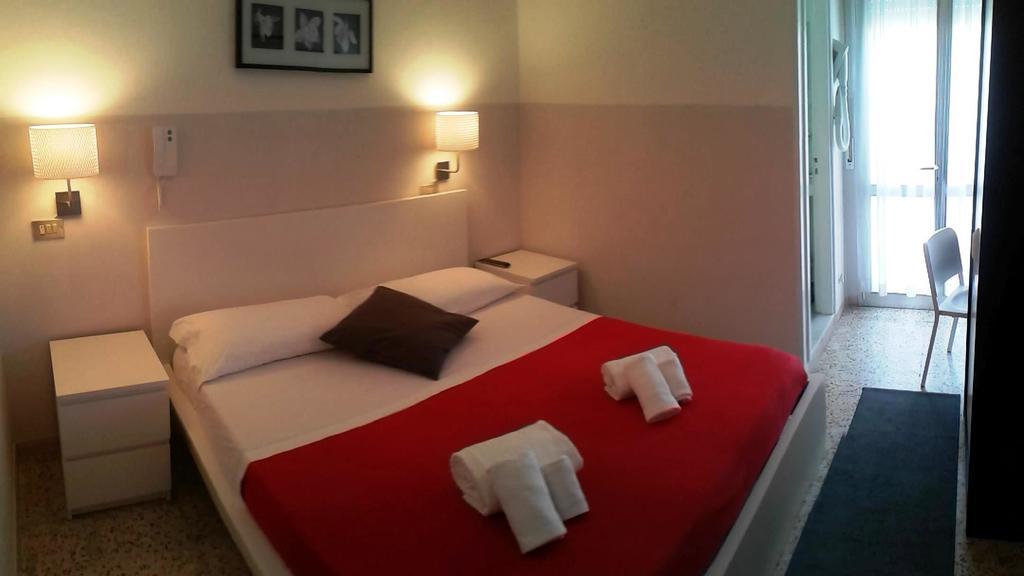 Hotel Marittimo Rimini Extérieur photo