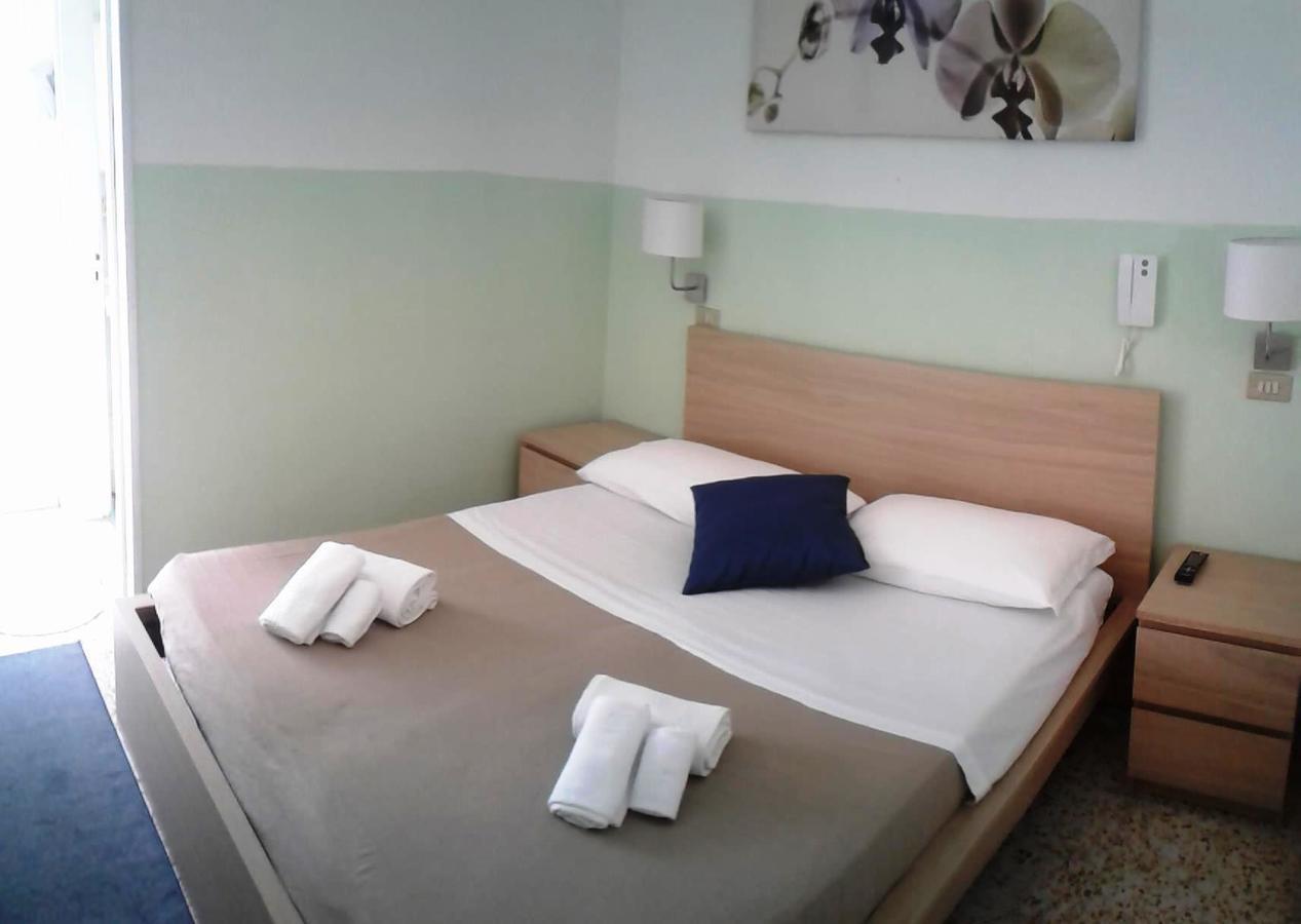 Hotel Marittimo Rimini Extérieur photo