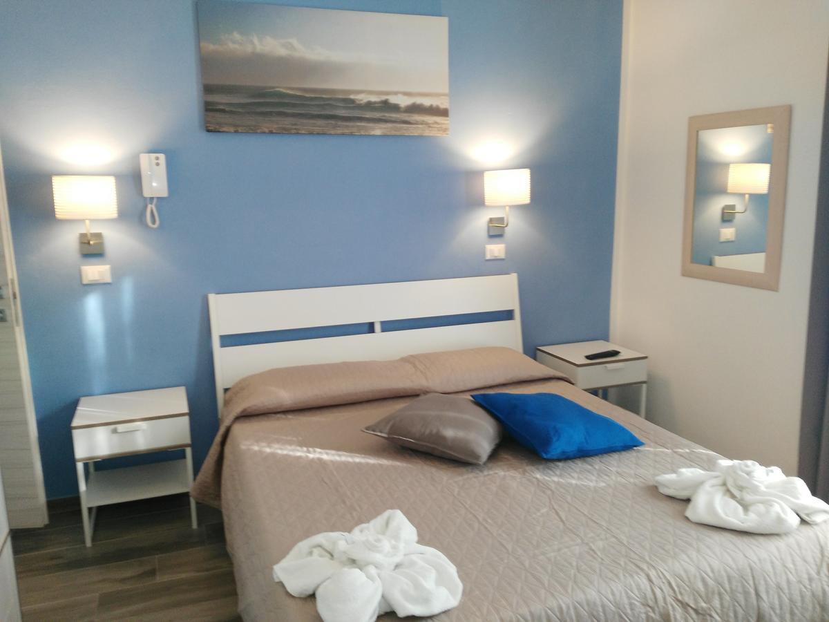 Hotel Marittimo Rimini Extérieur photo