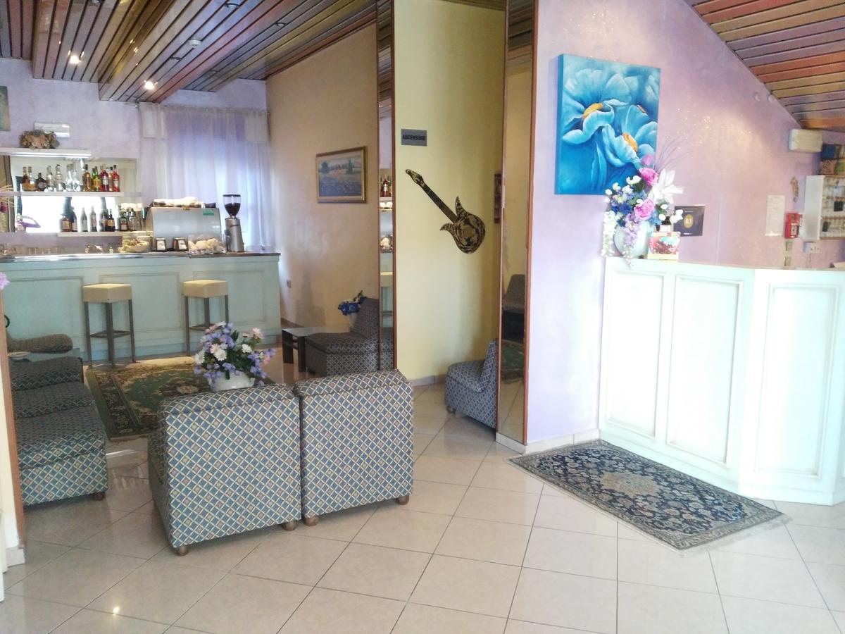 Hotel Marittimo Rimini Extérieur photo