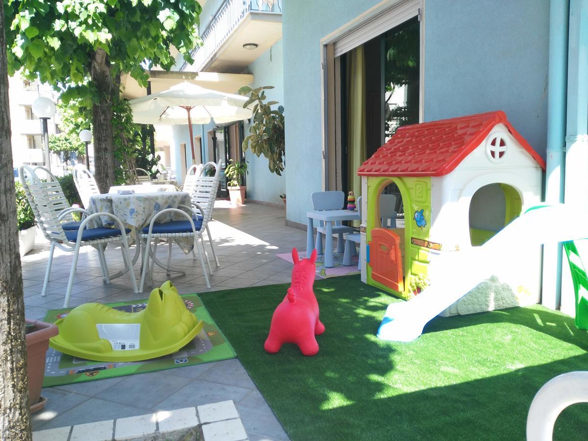 Hotel Marittimo Rimini Extérieur photo