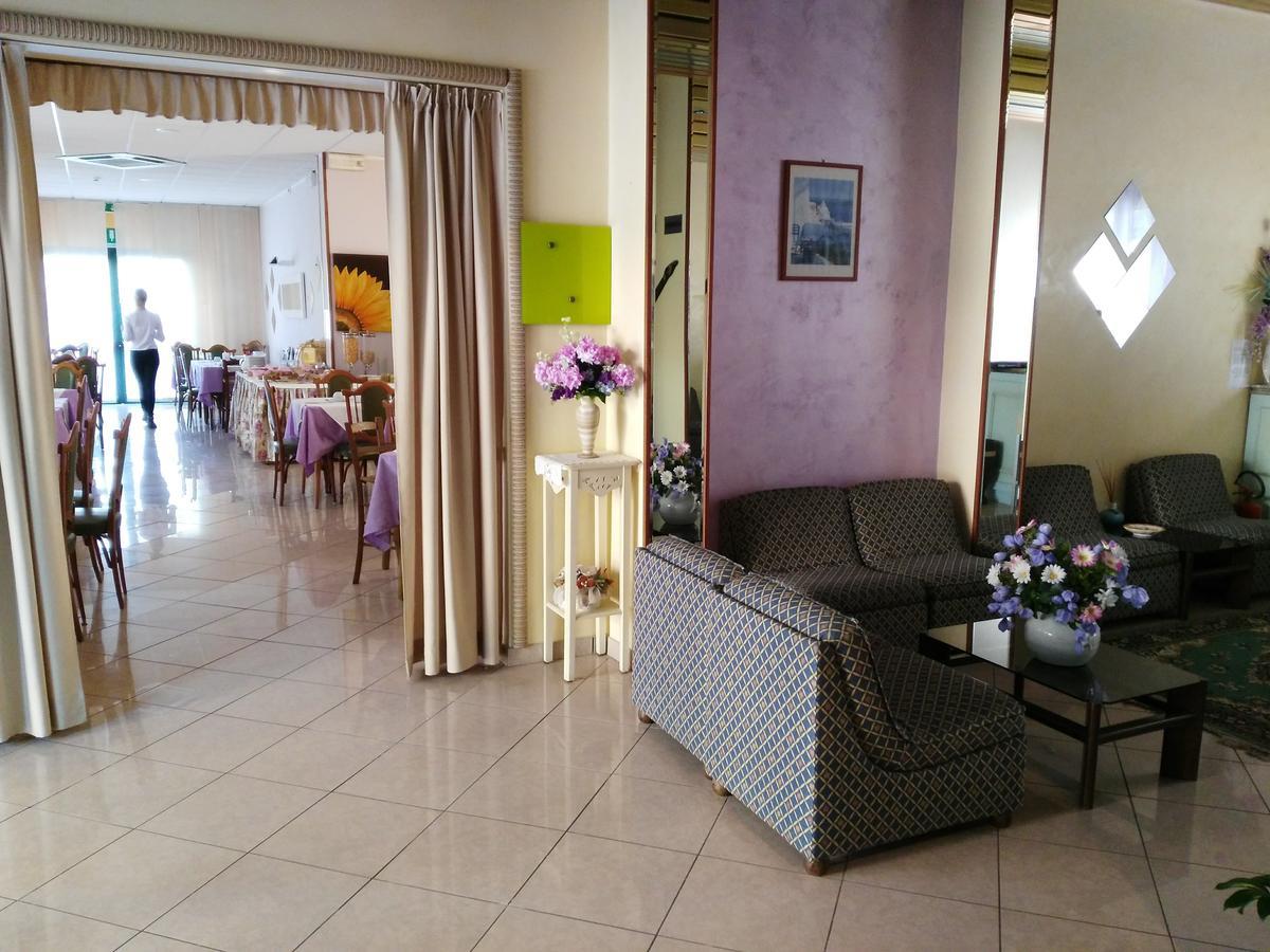 Hotel Marittimo Rimini Extérieur photo